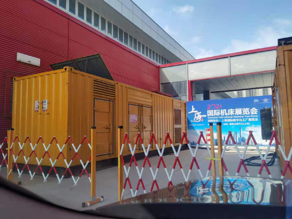 东宝出租发电机-柴油发电机和汽油发电机哪个更好一些?
