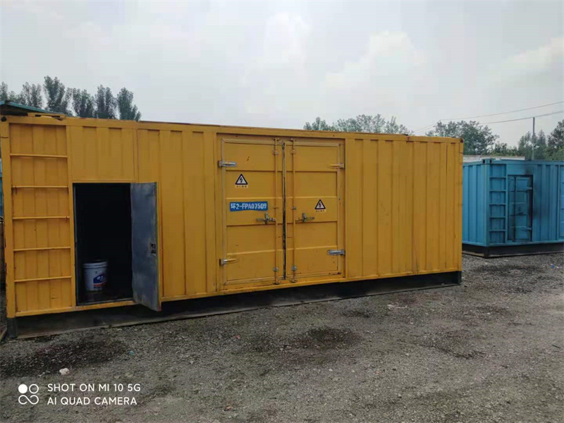 东宝200KW柴油发电机组需要配备什么型号的电缆线？