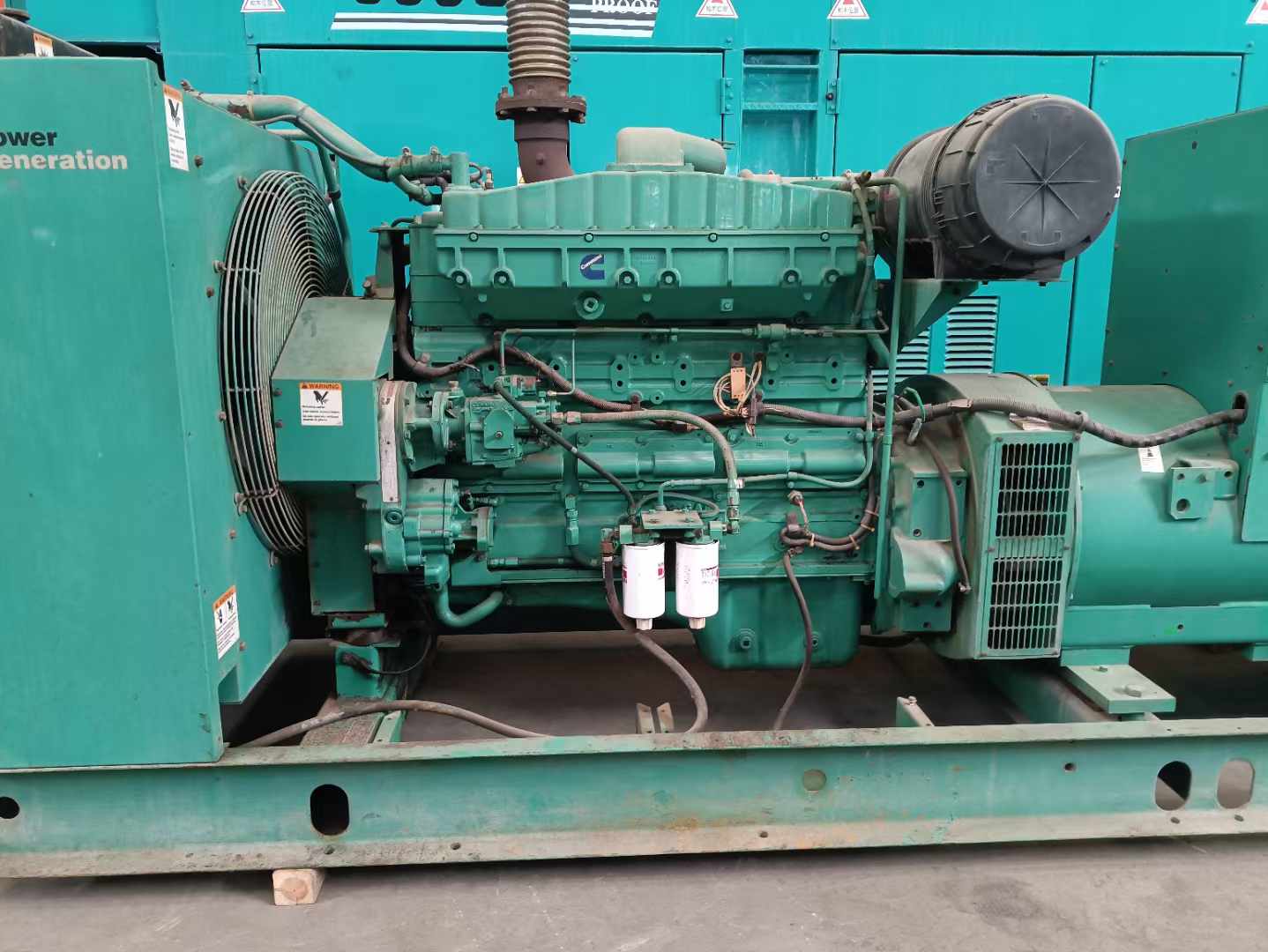 东宝过载会对 600kW 柴油发电机组造成哪些损害？
